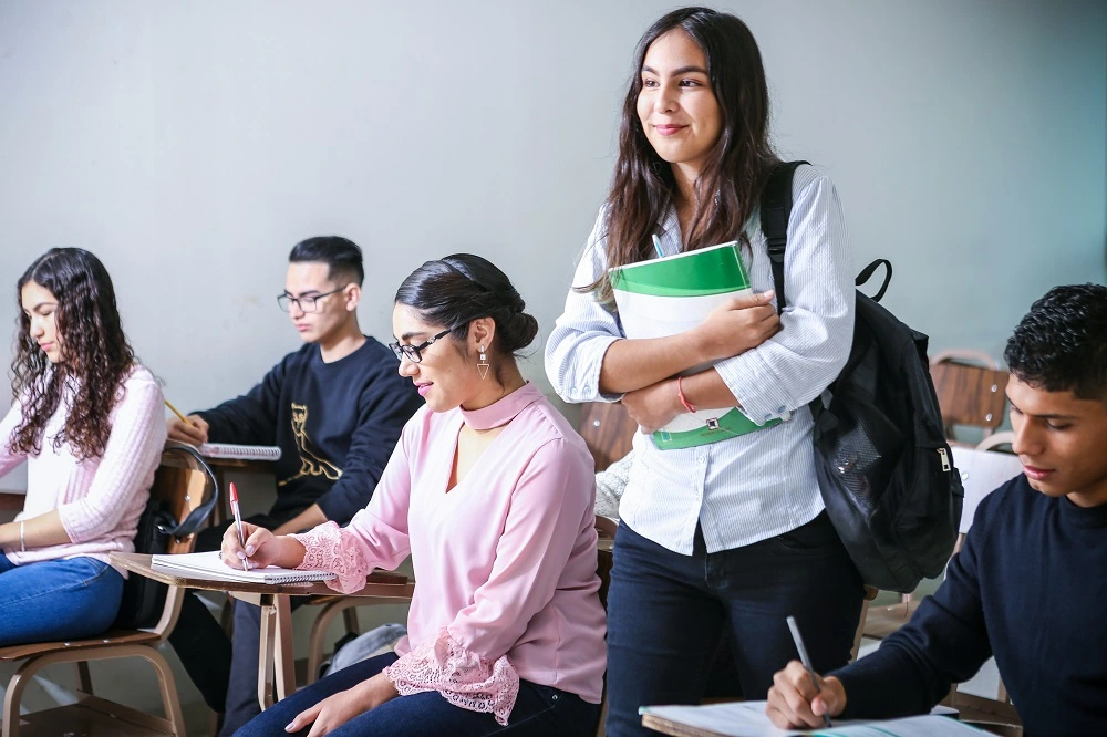 Kuliah di Era Digital: Strategi Belajar & Pilih Jurusan Tepat